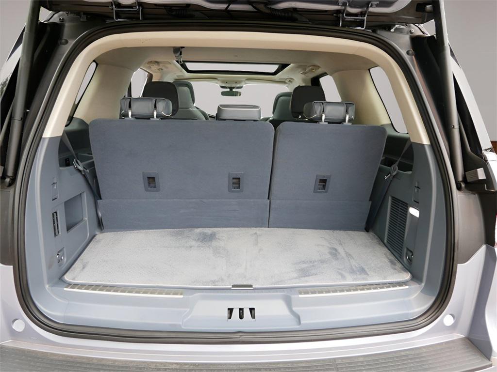 used 2024 Lincoln Navigator car, priced at $92,500