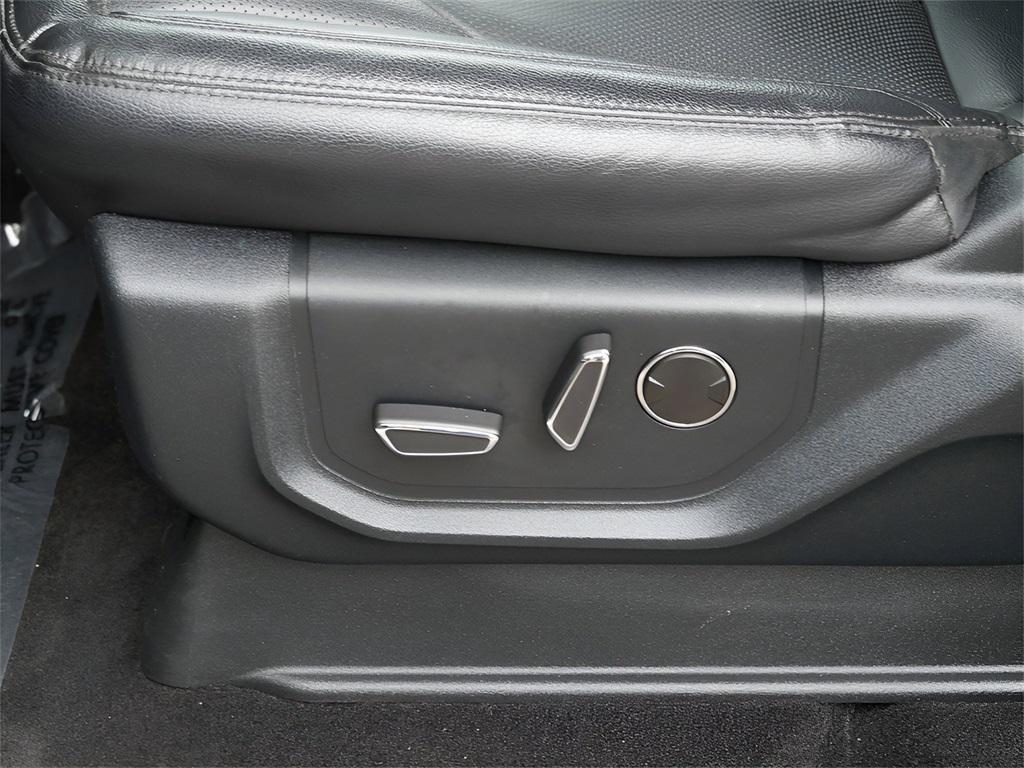 used 2021 Ford Expedition car, priced at $35,995