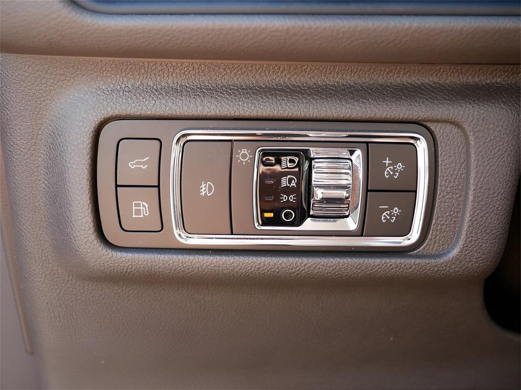 used 2022 Lincoln Corsair car, priced at $35,995