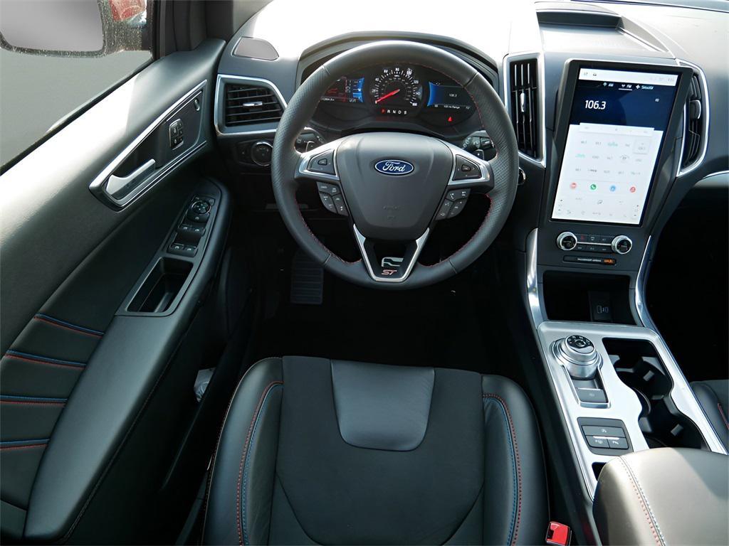 used 2024 Ford Edge car, priced at $39,995