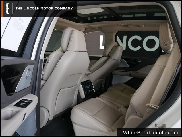 used 2020 Lincoln Aviator car