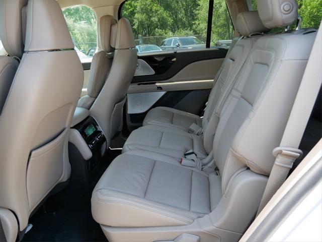 used 2020 Lincoln Aviator car, priced at $31,995