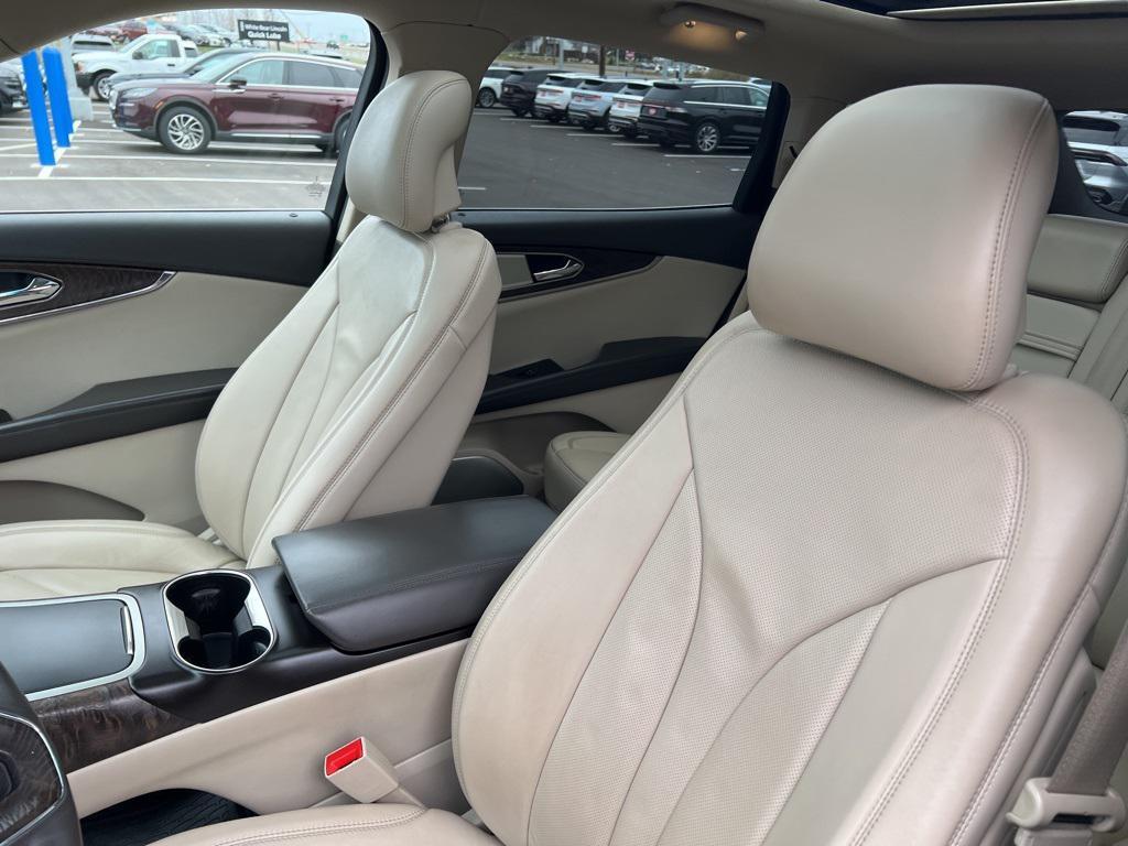 used 2016 Lincoln MKX car, priced at $16,995