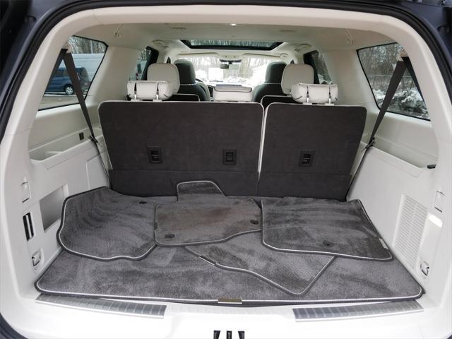 used 2023 Lincoln Navigator car, priced at $75,995
