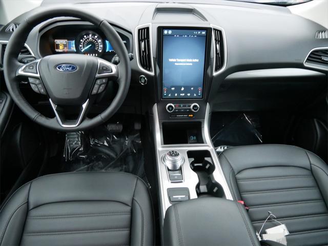 used 2024 Ford Edge car, priced at $29,995