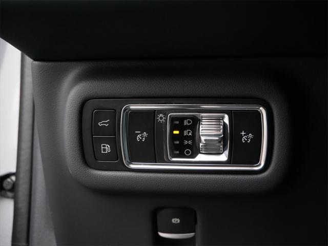 used 2024 Lincoln Nautilus car, priced at $50,900