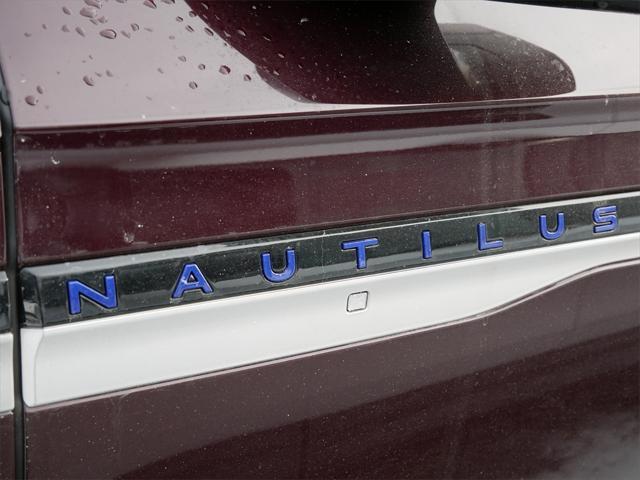 used 2024 Lincoln Nautilus car, priced at $44,890