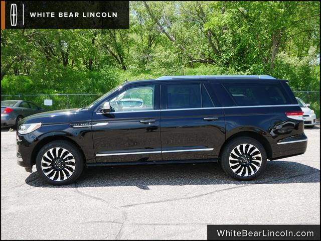 used 2022 Lincoln Navigator car, priced at $76,995