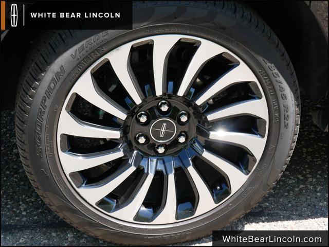 used 2022 Lincoln Navigator car, priced at $69,995