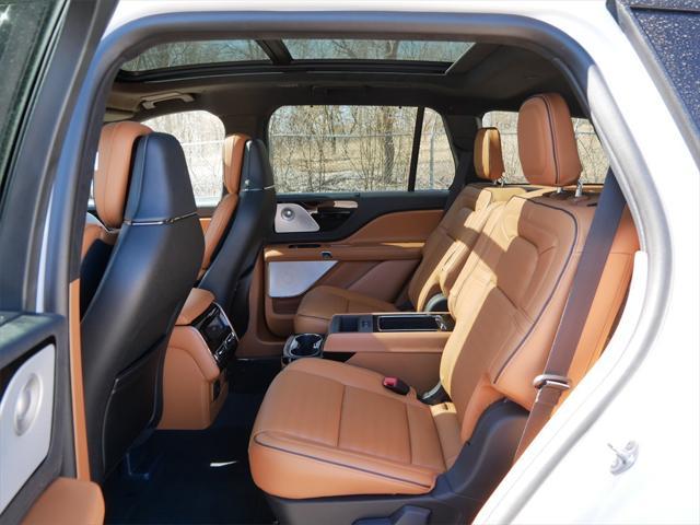 used 2025 Lincoln Aviator car, priced at $86,995