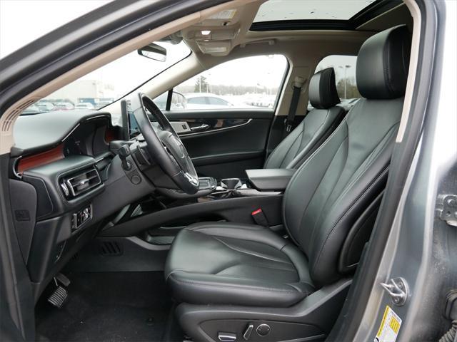 used 2023 Lincoln Nautilus car, priced at $44,995