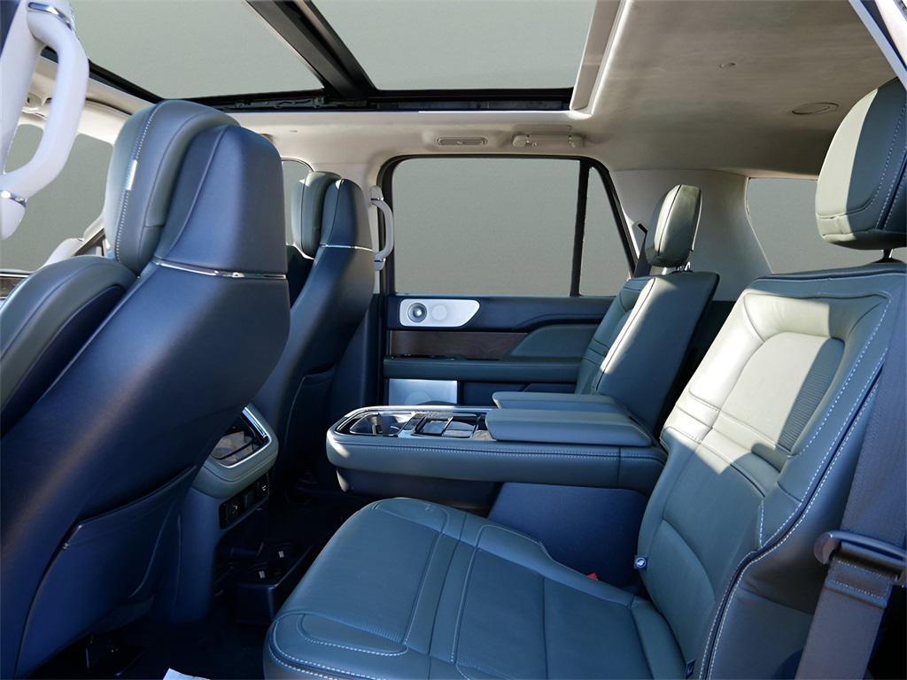used 2022 Lincoln Navigator car, priced at $64,995