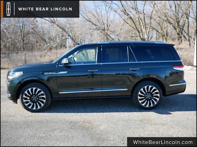 used 2022 Lincoln Navigator car, priced at $69,895