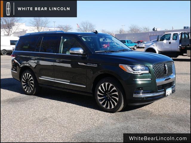 used 2022 Lincoln Navigator car, priced at $69,895