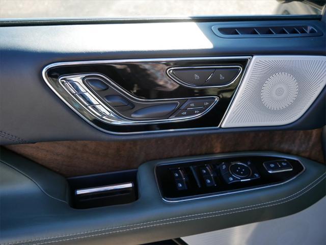 used 2022 Lincoln Navigator car, priced at $66,395