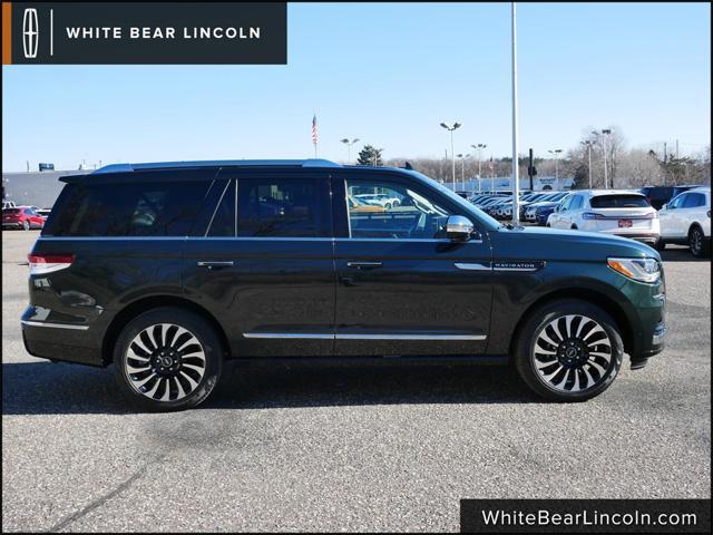 used 2022 Lincoln Navigator car, priced at $69,895