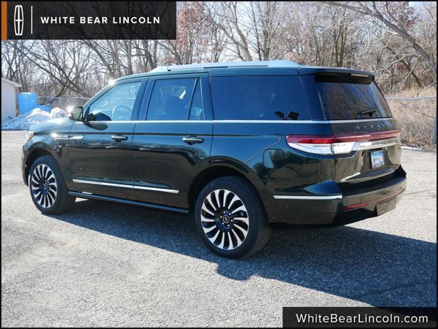 used 2022 Lincoln Navigator car, priced at $69,895