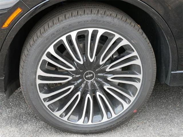 new 2025 Lincoln Aviator car, priced at $89,685