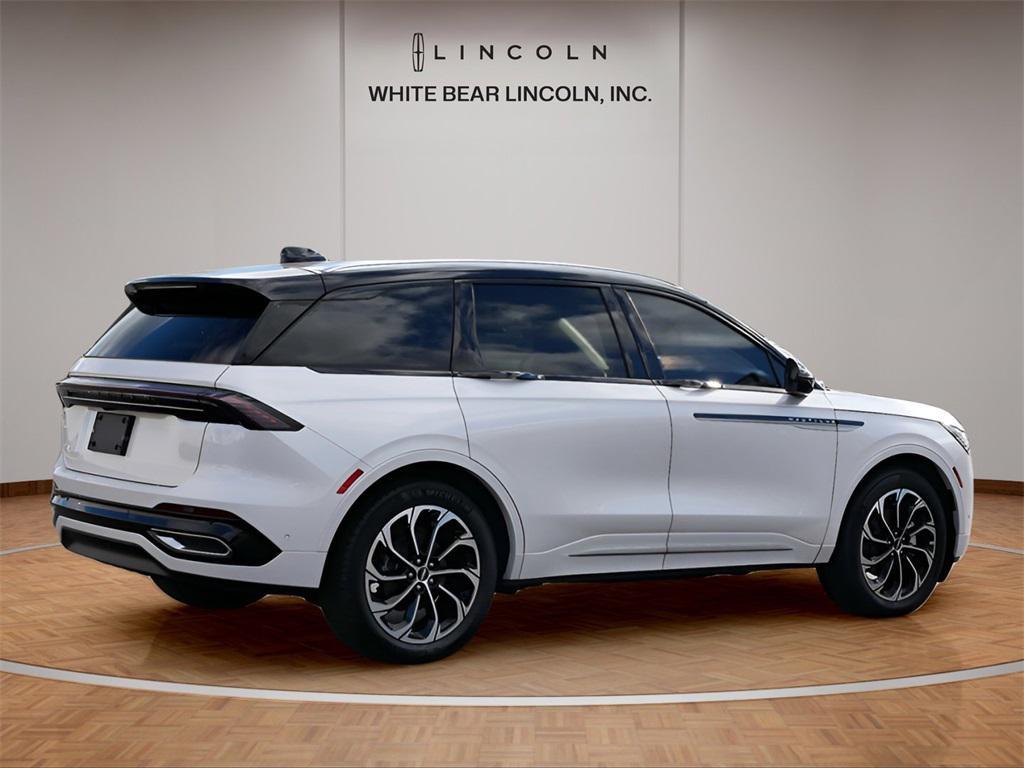 used 2024 Lincoln Nautilus car, priced at $57,995