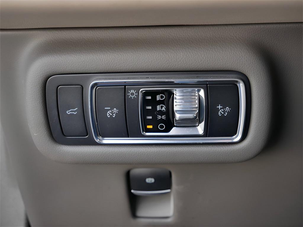 used 2024 Lincoln Nautilus car, priced at $57,995