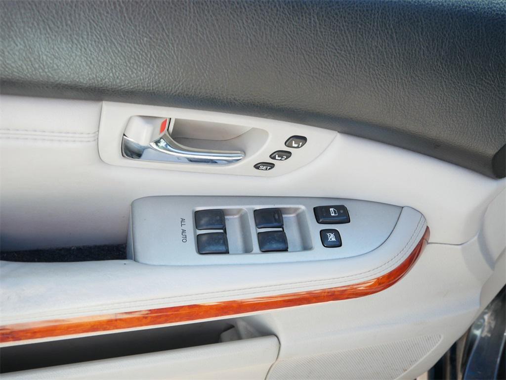 used 2004 Lexus RX 330 car