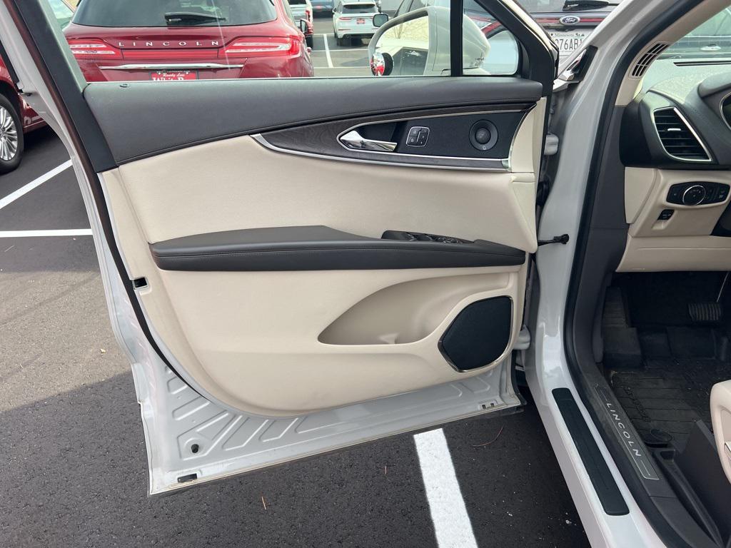 used 2019 Lincoln Nautilus car, priced at $24,995