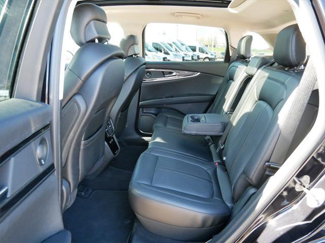 used 2022 Lincoln Nautilus car, priced at $35,995