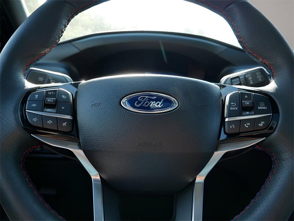 used 2024 Ford Explorer car, priced at $47,995