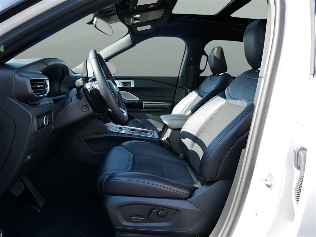 used 2024 Ford Explorer car, priced at $47,995