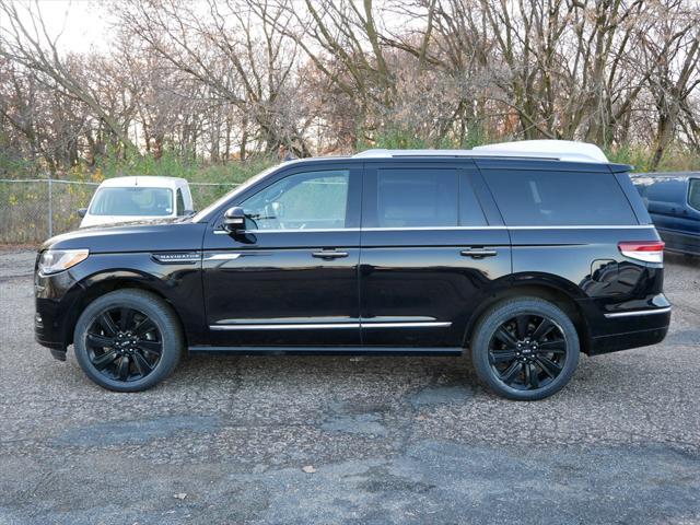 used 2022 Lincoln Navigator car, priced at $59,900