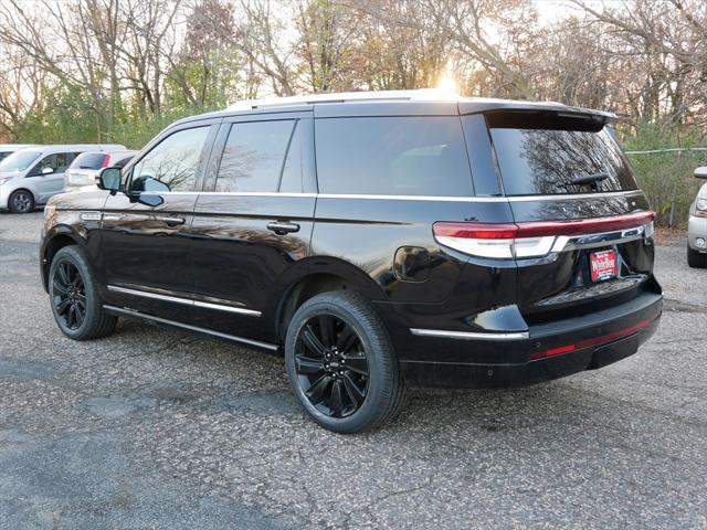 used 2022 Lincoln Navigator car, priced at $59,900