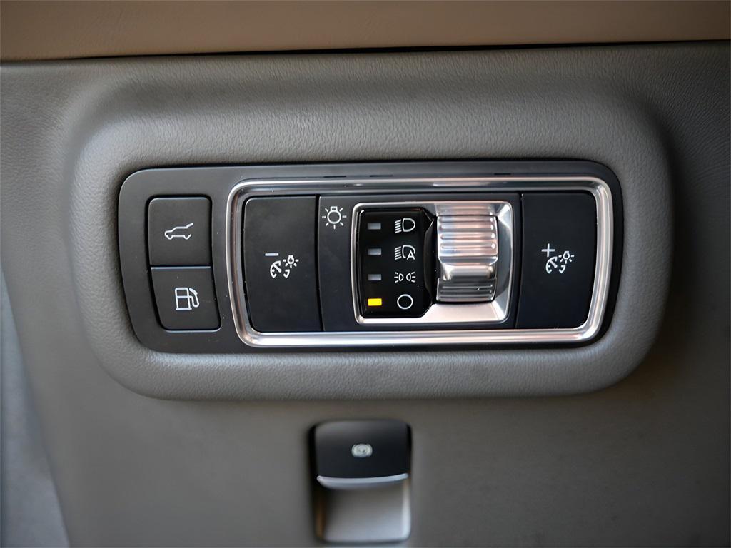 used 2025 Lincoln Nautilus car, priced at $60,995