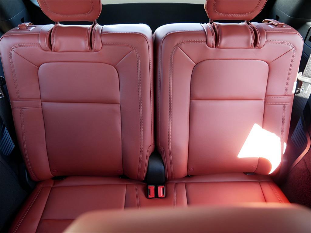used 2025 Lincoln Aviator car, priced at $69,995