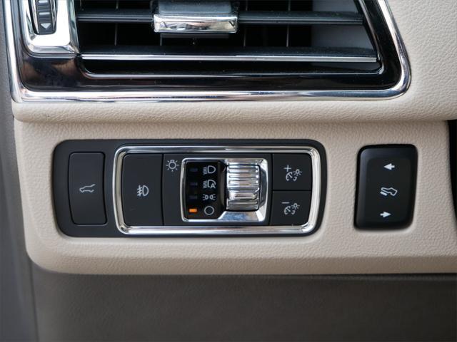 used 2023 Lincoln Navigator car, priced at $74,995