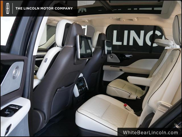 used 2020 Lincoln Aviator car, priced at $34,995