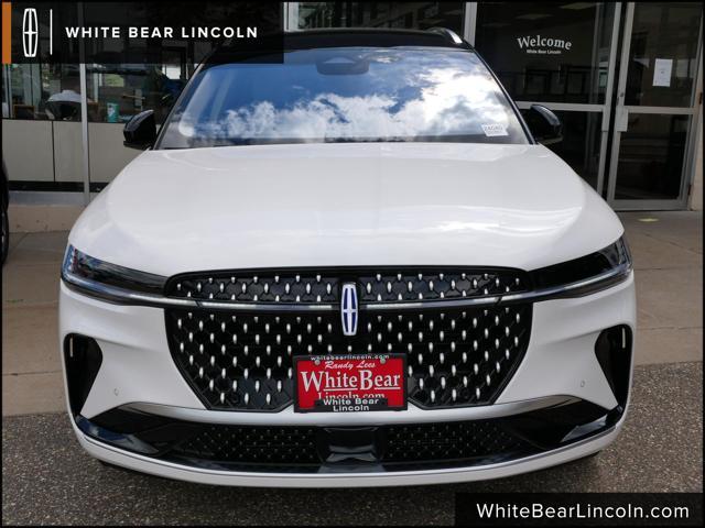 new 2024 Lincoln Nautilus car