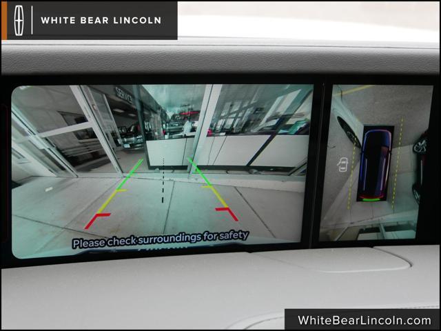 new 2024 Lincoln Nautilus car