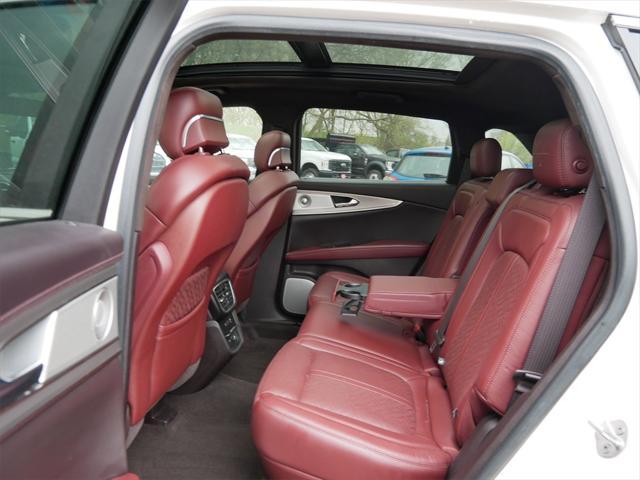 used 2019 Lincoln Nautilus car, priced at $32,995