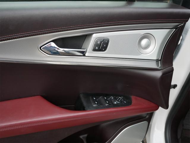 used 2019 Lincoln Nautilus car, priced at $32,995