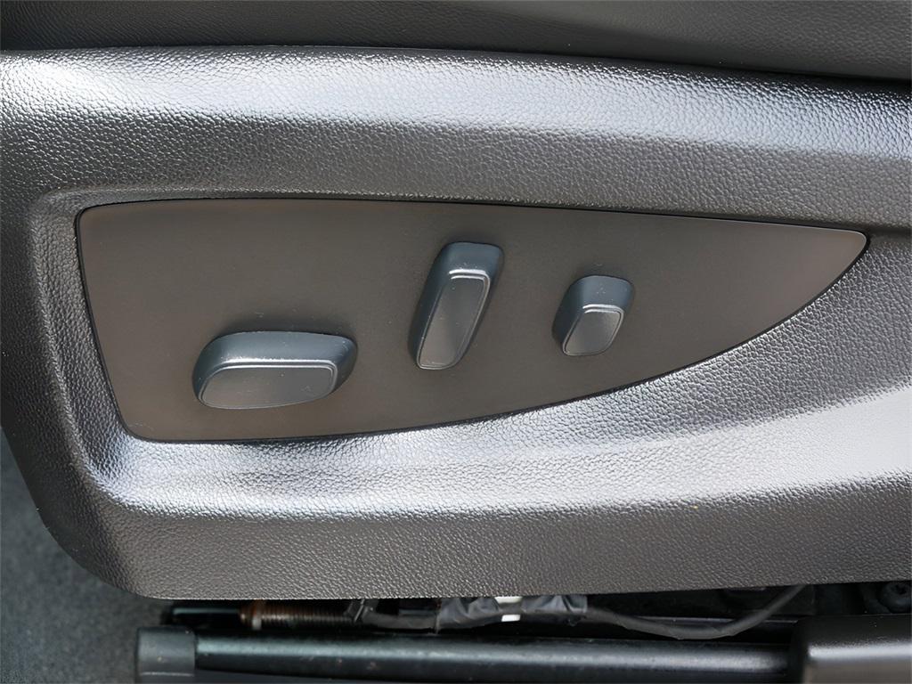 used 2019 Chevrolet Suburban car, priced at $22,995