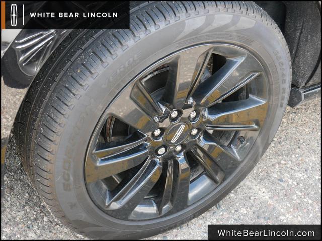 used 2024 Lincoln Navigator car, priced at $86,500