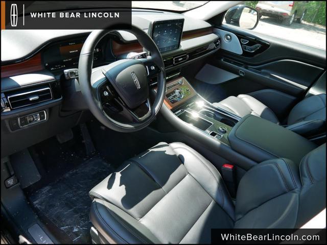 new 2024 Lincoln Aviator car