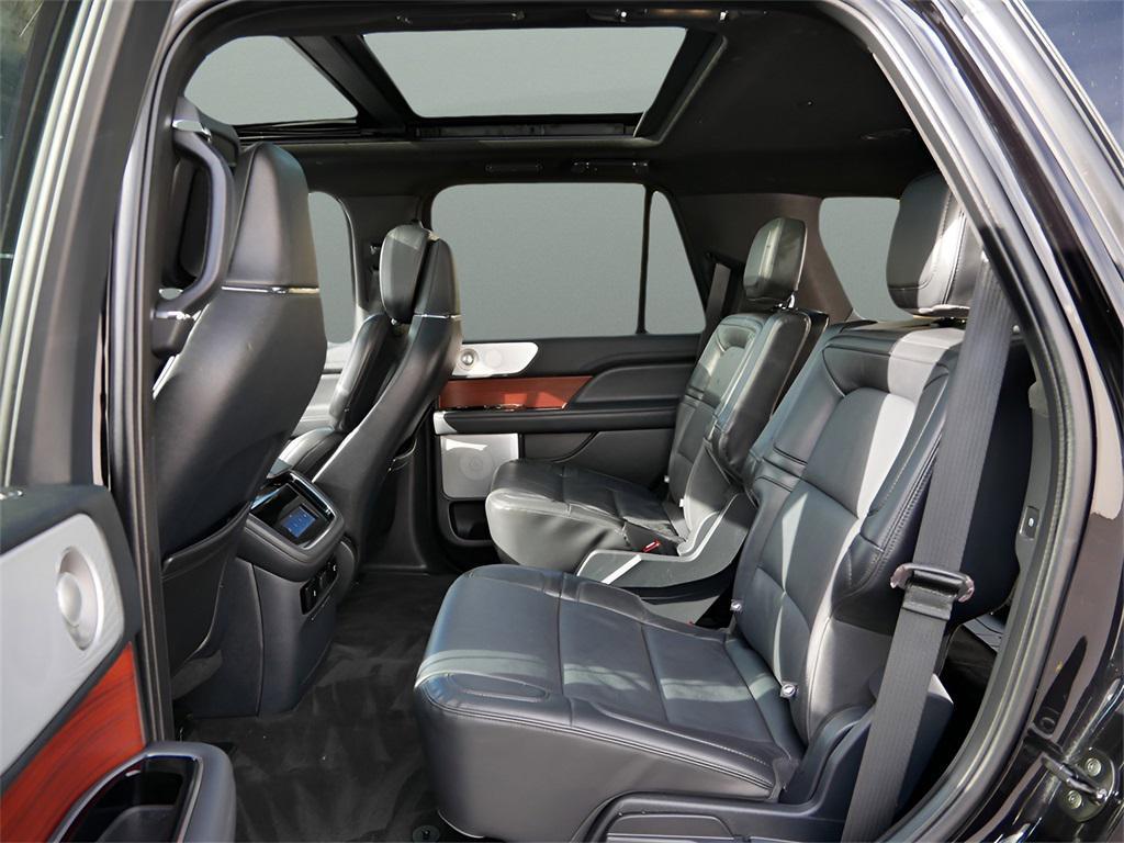 used 2024 Lincoln Navigator car, priced at $67,895