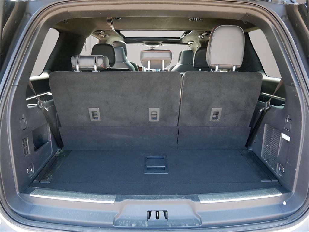 used 2024 Lincoln Navigator car, priced at $82,995