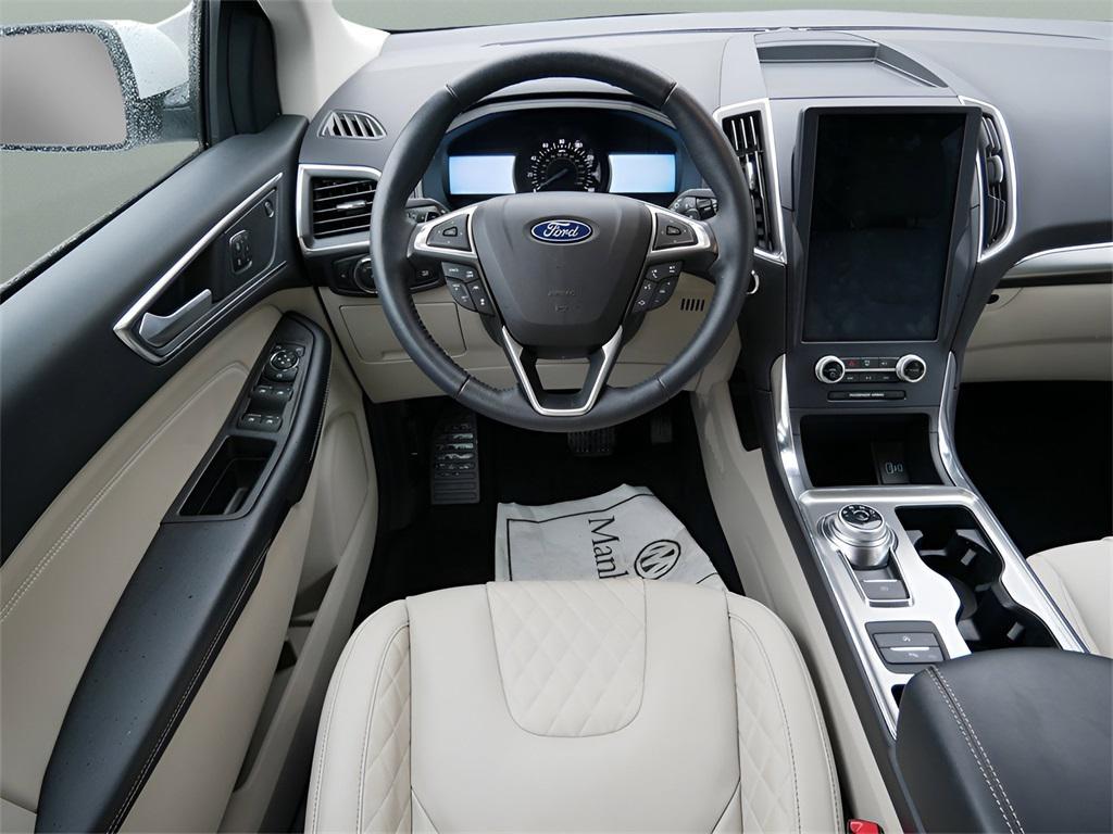 used 2024 Ford Edge car, priced at $35,000