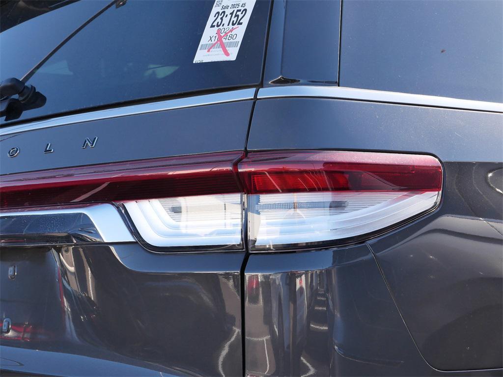 used 2024 Lincoln Navigator car, priced at $84,995