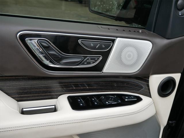 used 2024 Lincoln Navigator car, priced at $84,500