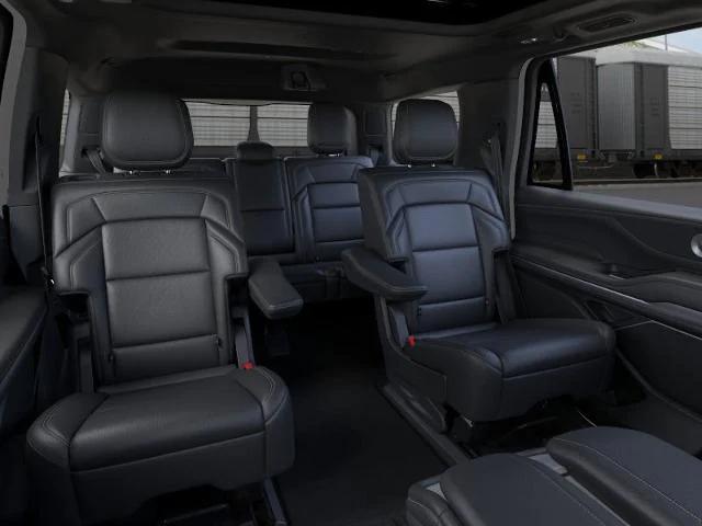 new 2025 Lincoln Navigator car, priced at $104,835