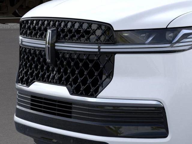 new 2025 Lincoln Navigator car, priced at $104,835