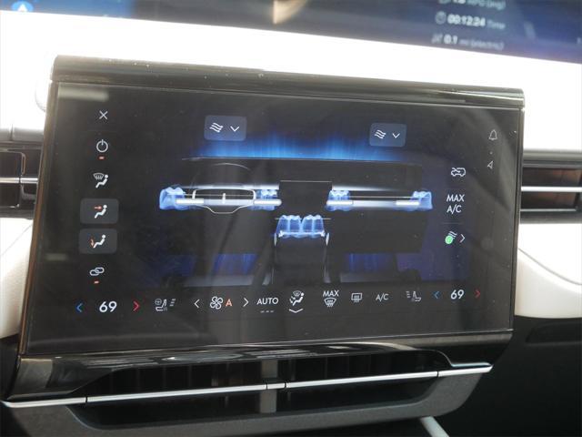 used 2024 Lincoln Nautilus car, priced at $51,995